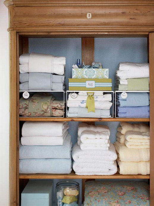HOW TO DE-CLUTTER YOUR HOME ON A BUDGET