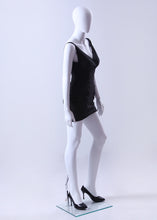 Load image into Gallery viewer, White Gloss Female Mannequin